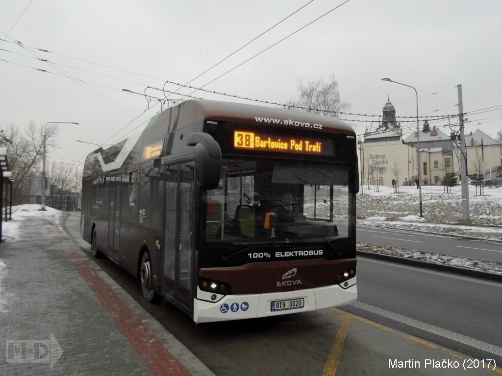 2017 02 08@9988@9T9 0020@Slezská Ostrava radnice