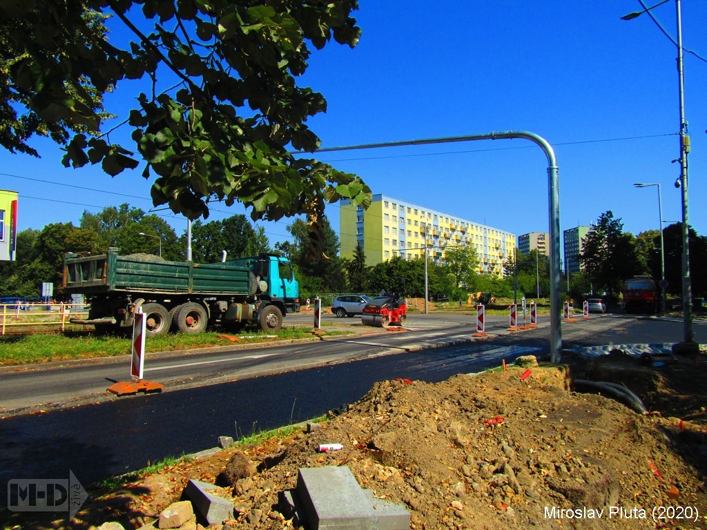 22.8.2020   Rekonstrukce křižovatky ulic ČujkovovaxVolgogradskáxVýškovická (7)
